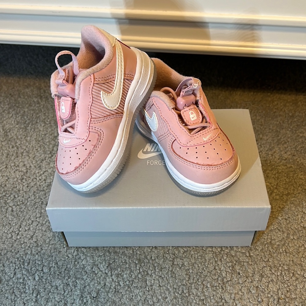 Nike Air Force 1 toddler size 4c